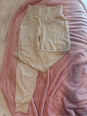 Nike Neutral Cream High-Waist Jogger Pants